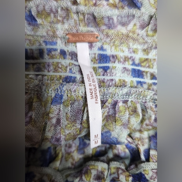 Free People Beatrice Floral-print Smocked Top In Mint Combo - Picture 7 of 8